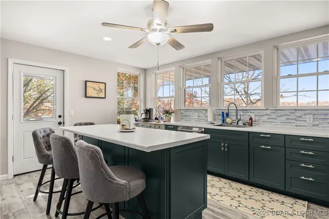 $649,900 | 21 Jonathan Ct Lake, Lake Ozark, MO 65049