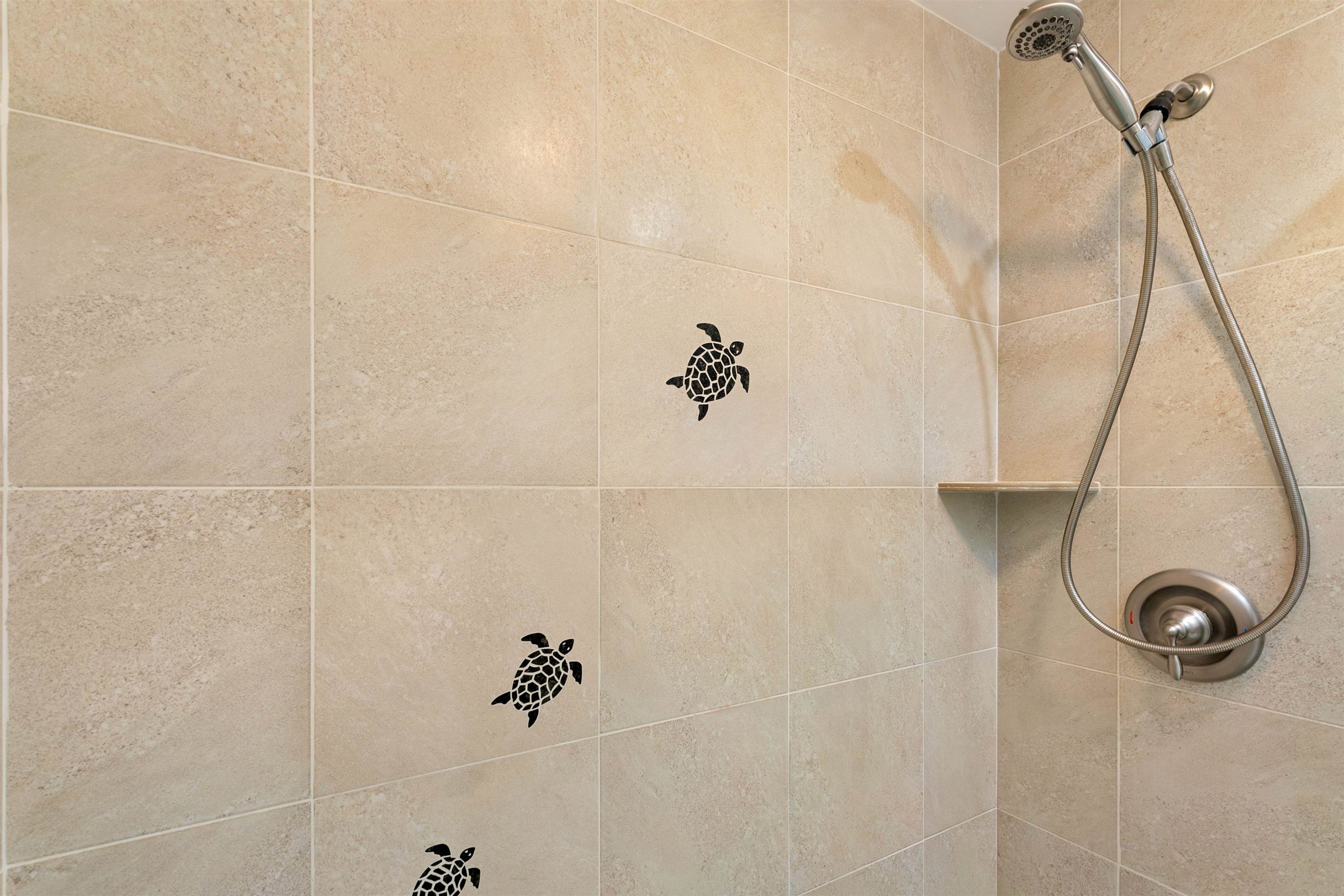 2480 South Kihei Road, Unit 702 Kihei, HI 96753 - Photo 18 of 24 a bathroom with a shower