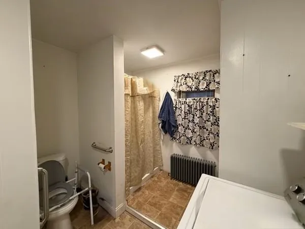 $110,900 | 761 Western Avenue, Berlin, NH 03570