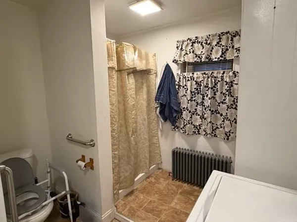 $110,900 | 761 Western Avenue, Berlin, NH 03570