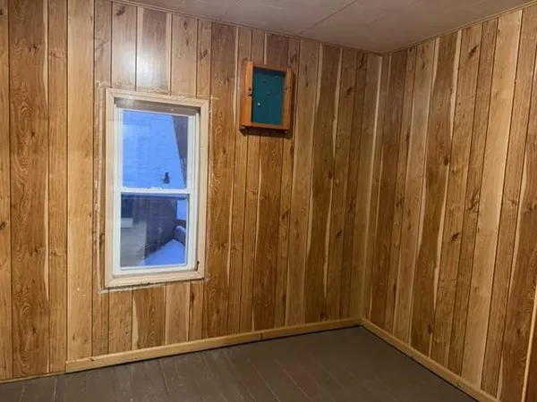 $110,900 | 761 Western Avenue, Berlin, NH 03570