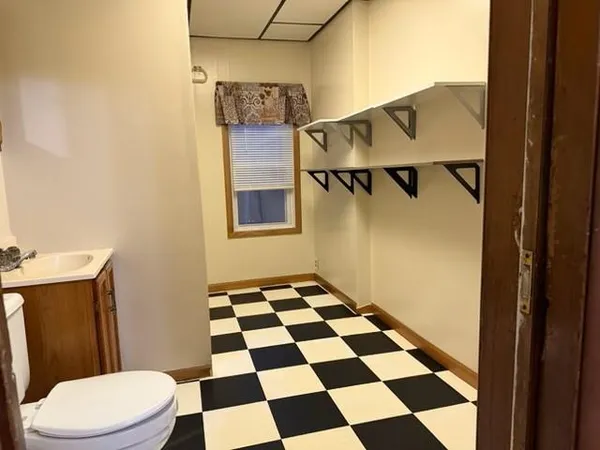 $110,900 | 761 Western Avenue, Berlin, NH 03570