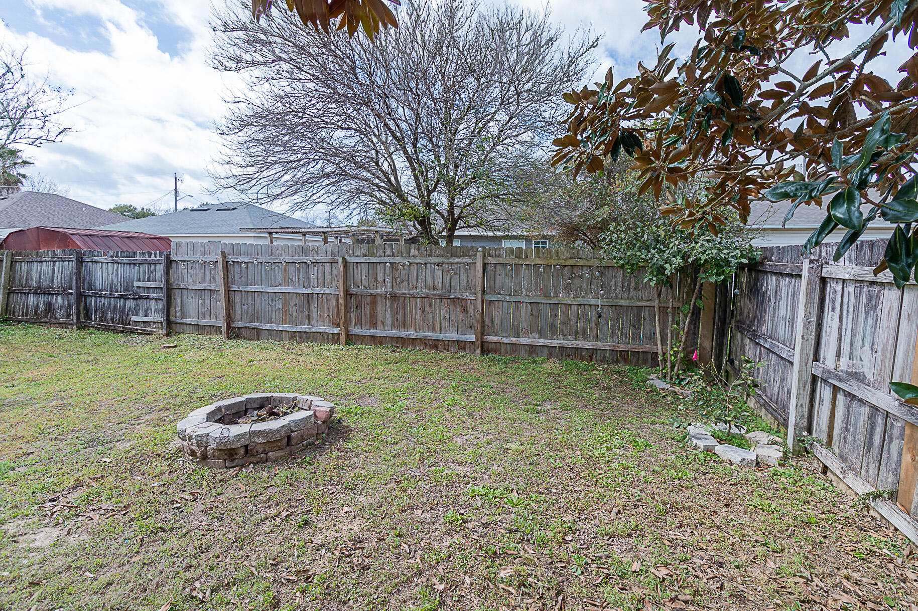 46 Stowe Road Mary Esther, FL 32569 - Photo 35 of 38 46 Stowe Rd Mary Esther FL - 035