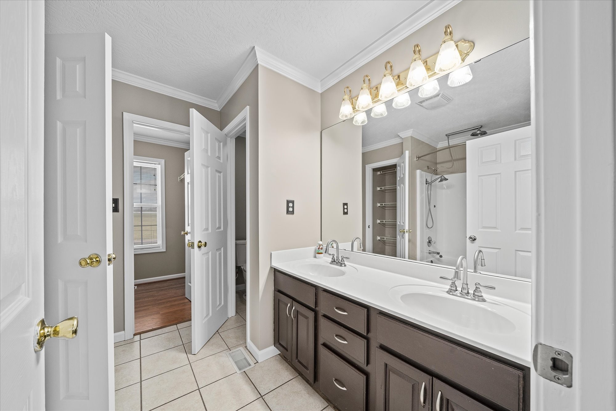 1051 Clemmons Road Cookeville, TN 38501 - Photo 7 of 33 Gallery Image 7
