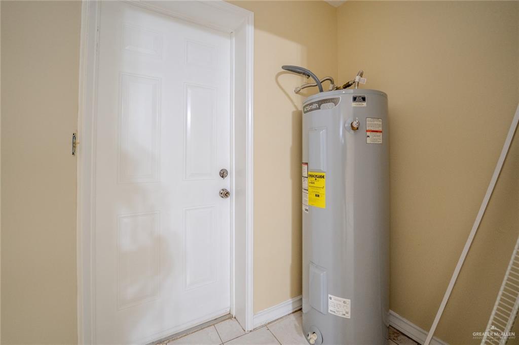 3718 Gonzalez Lane McAllen, TX 78504 - Photo 26 of 36 Gallery Image 26