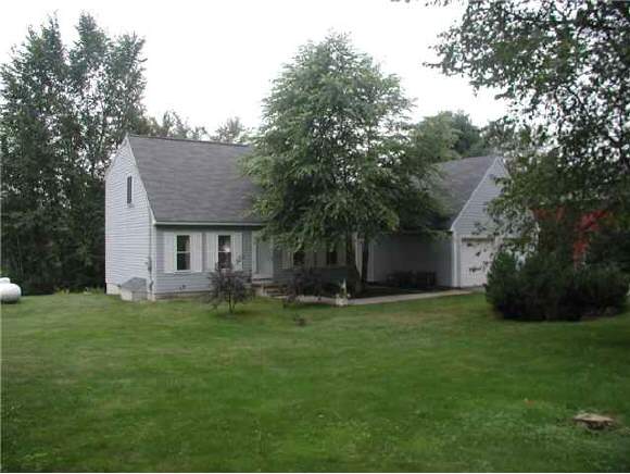 97 Litchfield Road Londonderry, NH 03053 - Photo 1 of 1