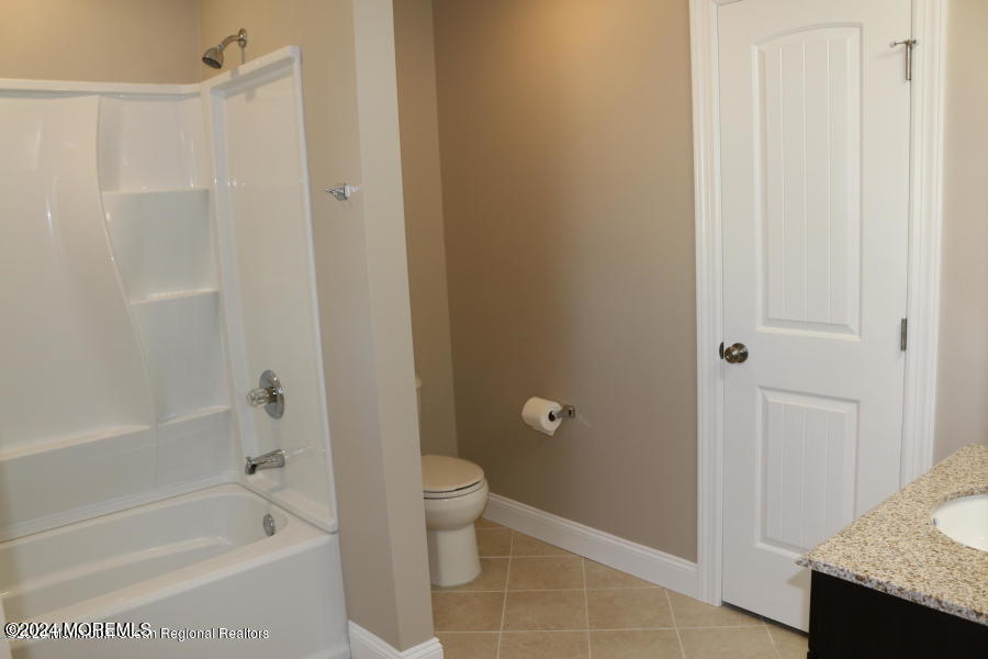 256 Mantoloking Road, Unit 3A Brick, NJ 08723 - Photo 7 of 11 20200810183513790900000000-o