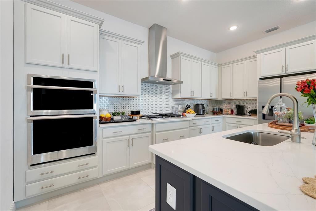 1990 Wallingford Loop Mount Mount Dora, FL 32757 - Photo 11 of 47