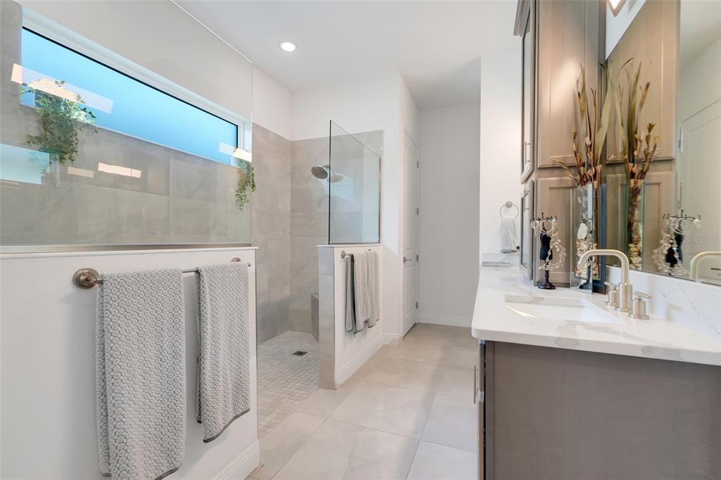 1990 Wallingford Loop Mount Mount Dora, FL 32757 - Photo 19 of 47