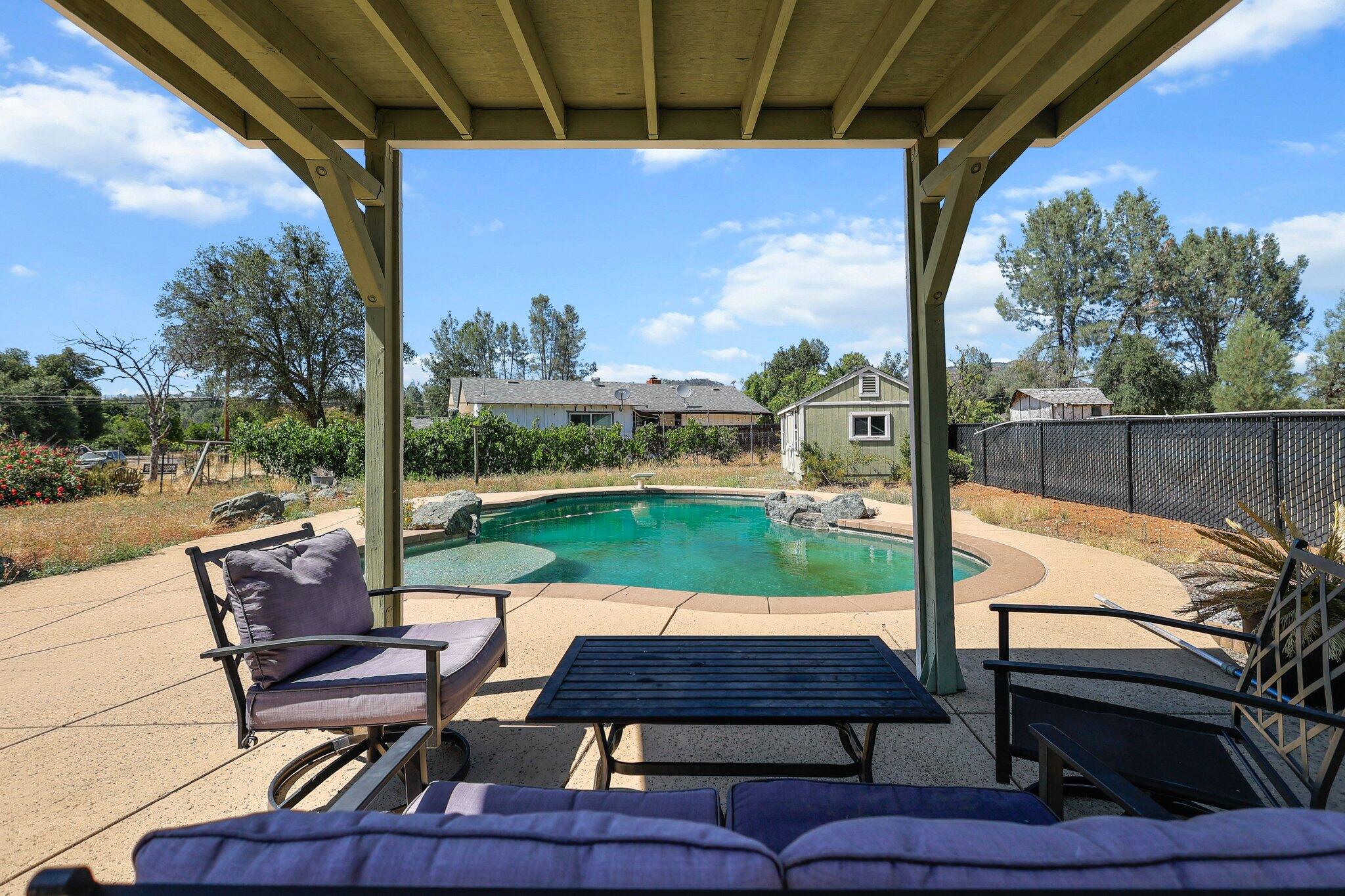 13709 Bear Mountain Road Redding, CA 96003 - Photo 27 of 36 28-web-or-mls-_K3A5074