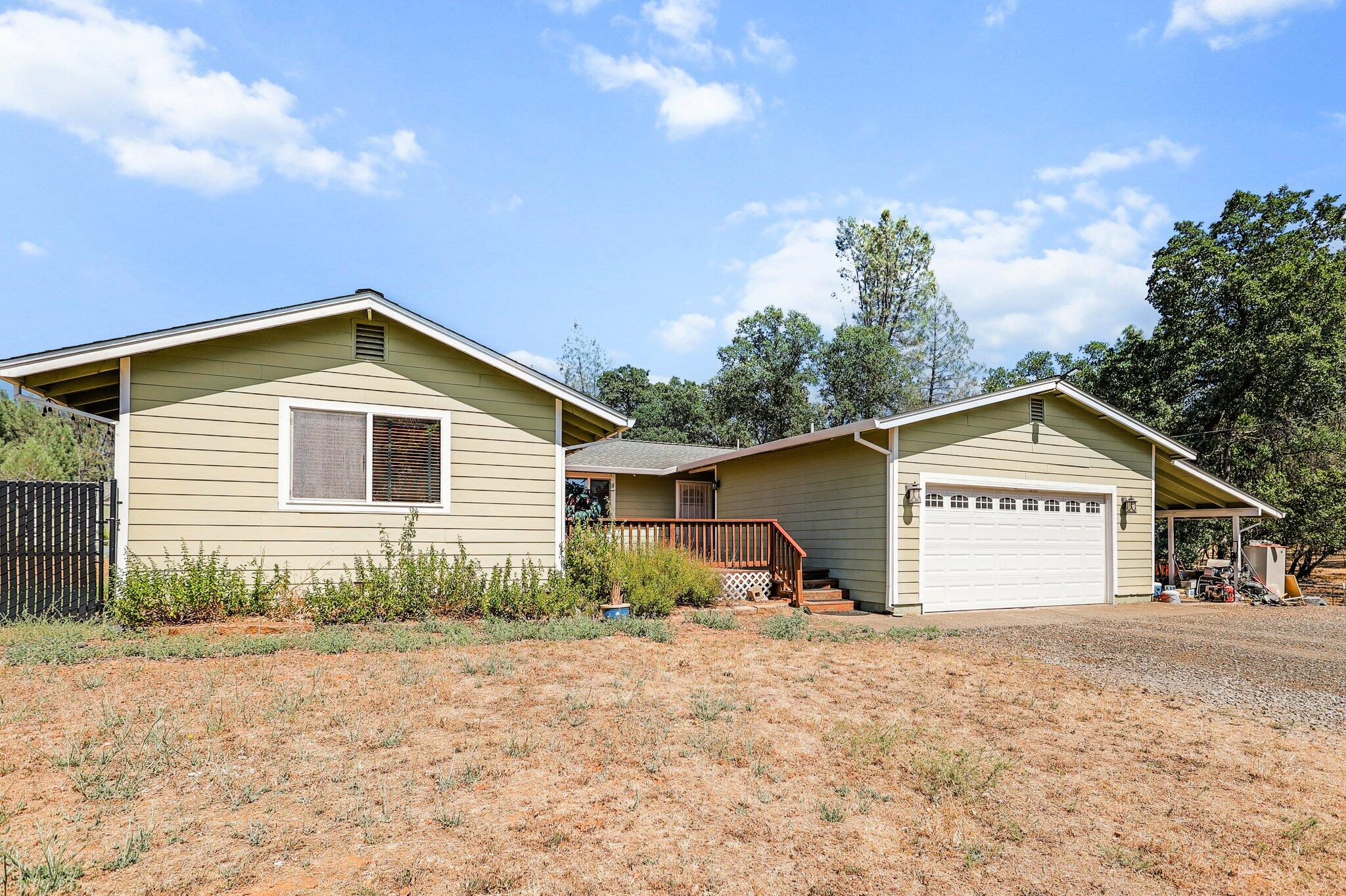 13709 Bear Mountain Road Redding, CA 96003 - Photo 32 of 36 21-web-or-mls-_K3A5039