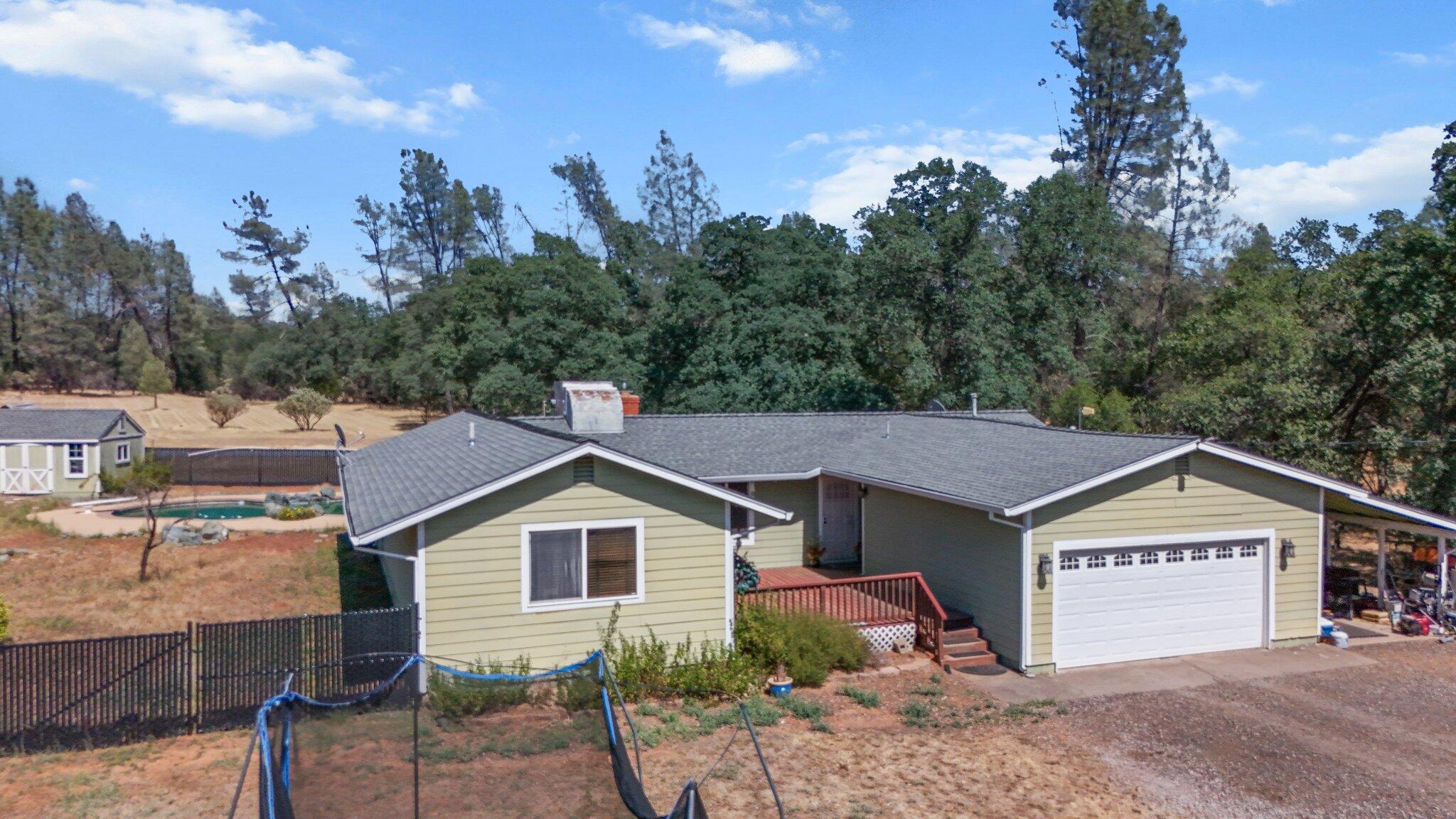 13709 Bear Mountain Road Redding, CA 96003 - Photo 34 of 36 32-web-or-mls-DJI_20250624154943_0006_D