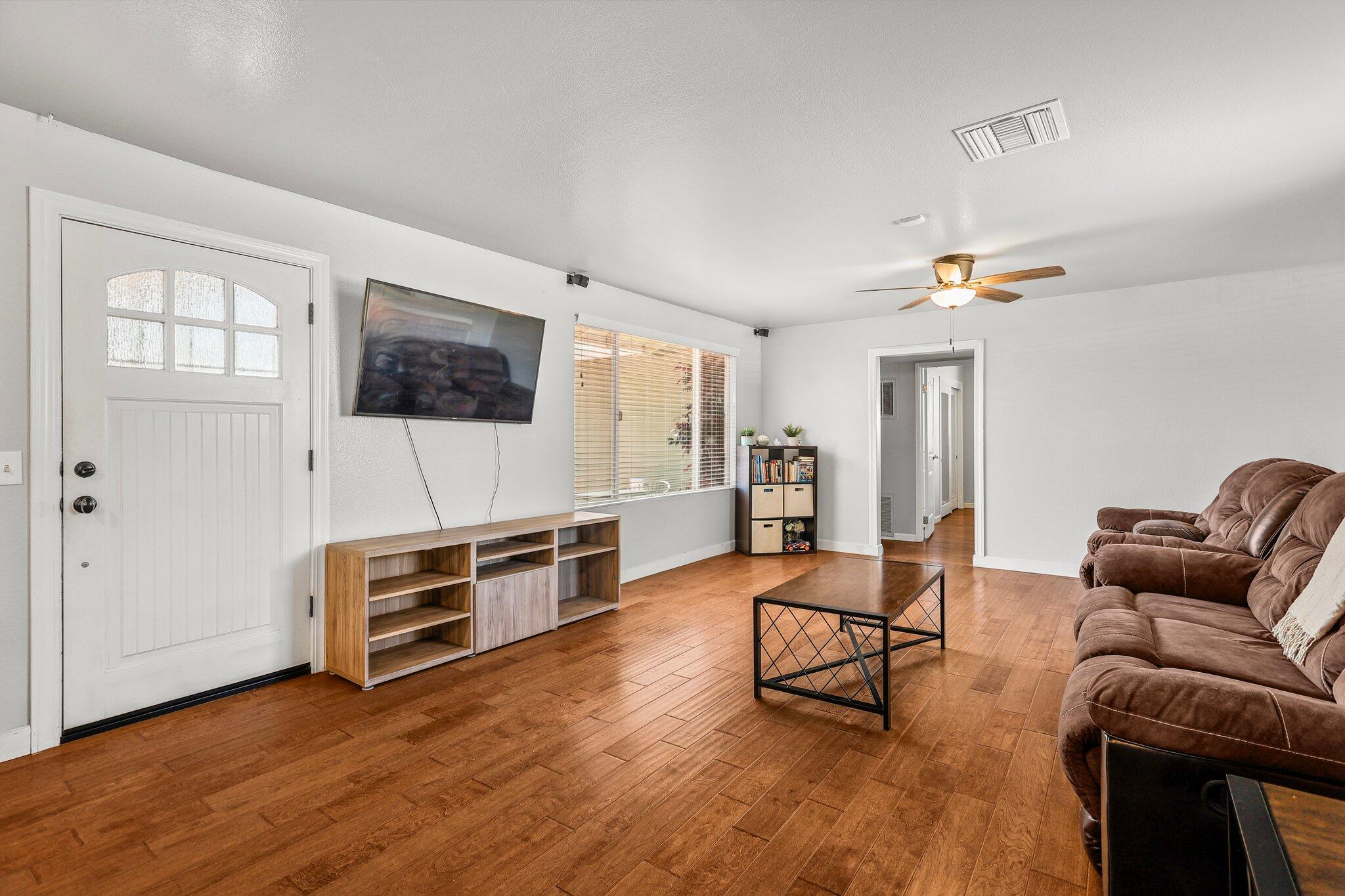 13709 Bear Mountain Road Redding, CA 96003 - Photo 6 of 36 1-web-or-mls-_K3A4861