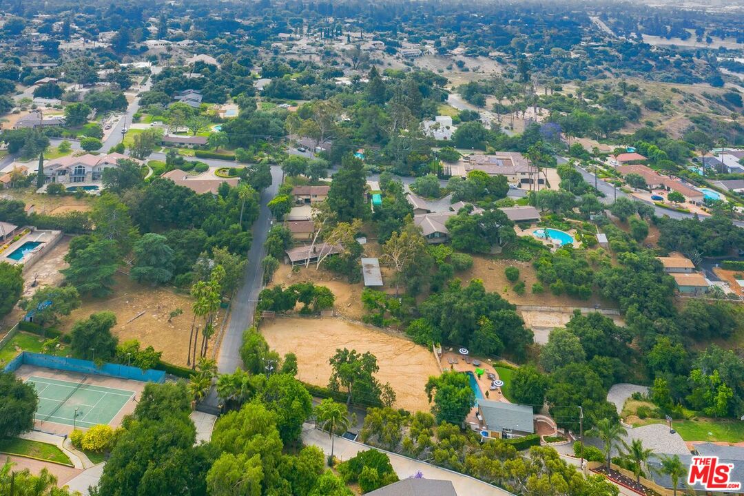 1653 Kinneloa Mesa Road Pasadena, CA 91107 - Photo 45 of 54