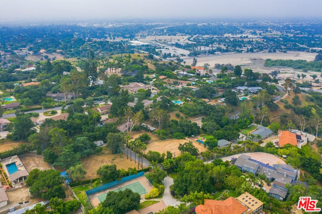 1653 Kinneloa Mesa Road Pasadena, CA 91107 - Photo 50 of 54