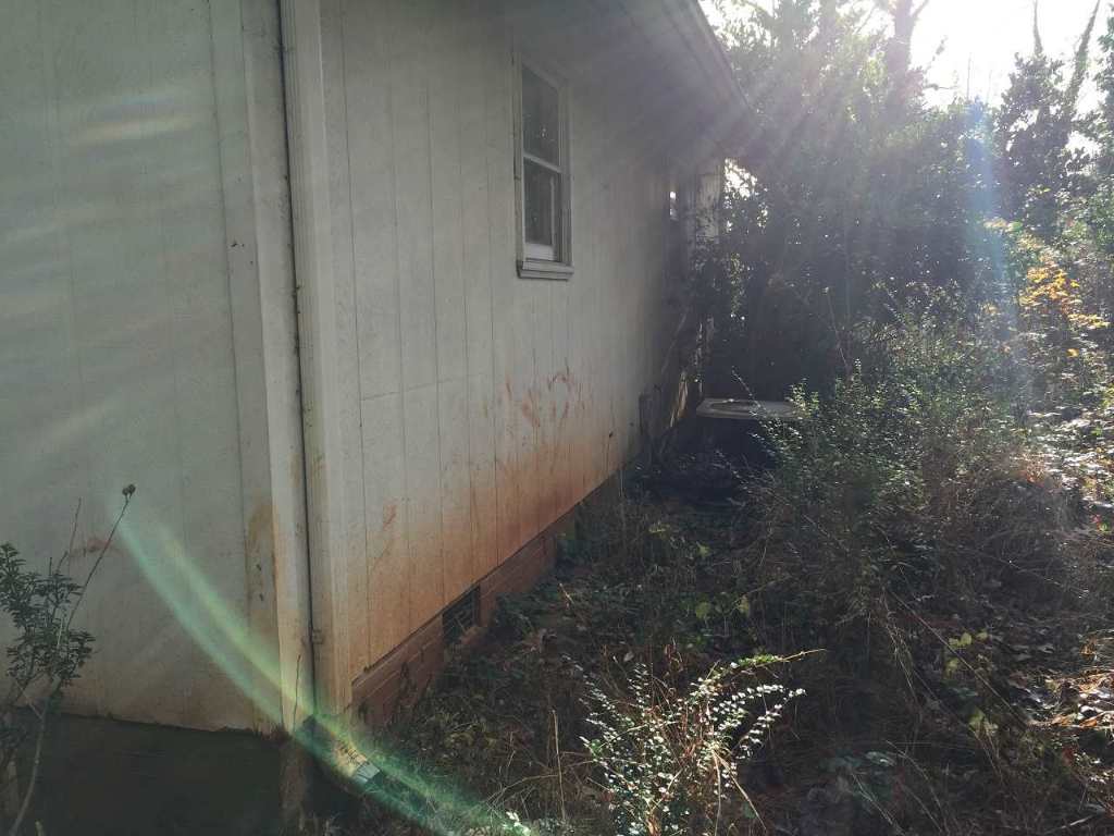 241 Mt Olivet Road Six Mile, SC 29682 - Photo 29 of 36