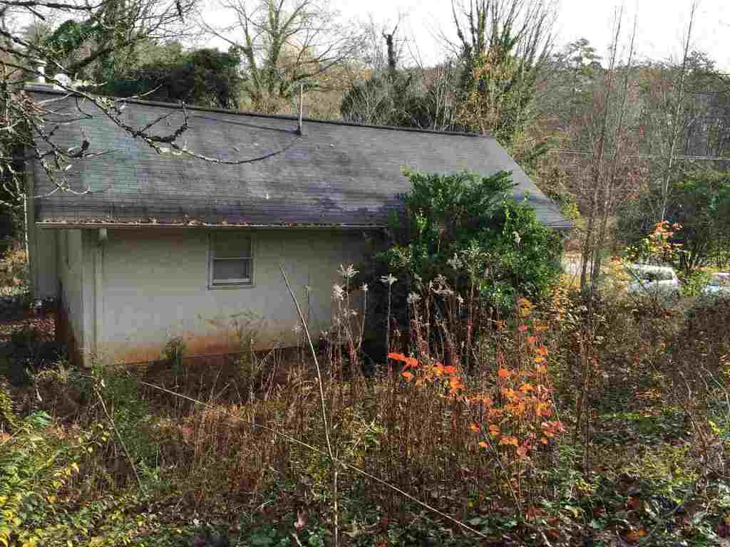 241 Mt Olivet Road Six Mile, SC 29682 - Photo 4 of 36