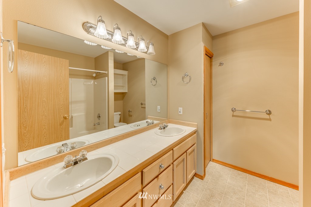 2210 Grade Road, Unit 5 Lake Stevens, WA 98258 - Photo 25 of 29 Gallery Image 25