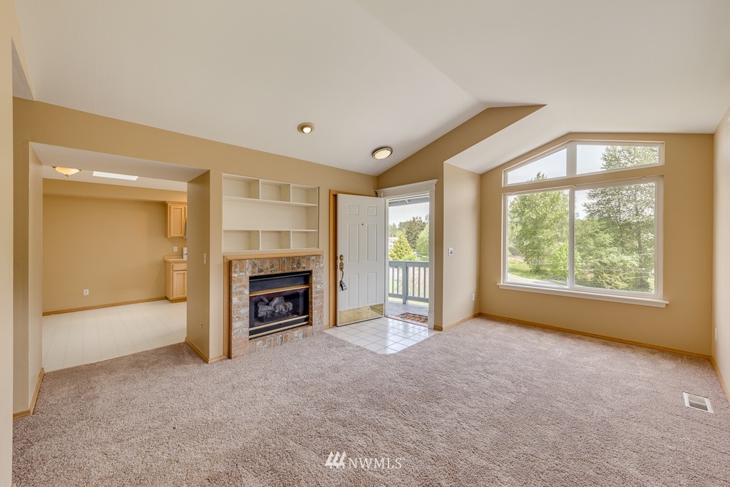 2210 Grade Road, Unit 5 Lake Stevens, WA 98258 - Photo 10 of 29 Gallery Image 10