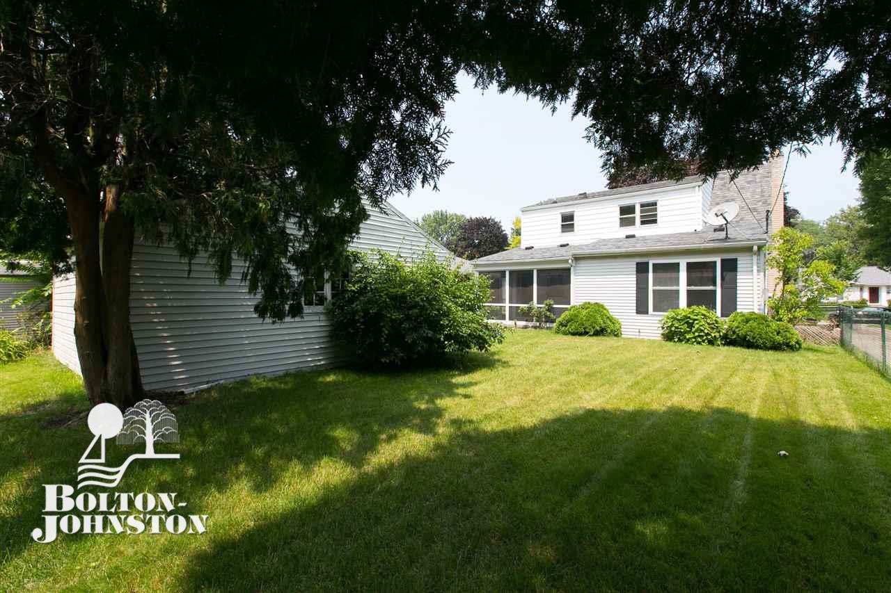 199 Ridgemont Road Grosse Pointe Farms, MI 48236 - Photo 19 of 20