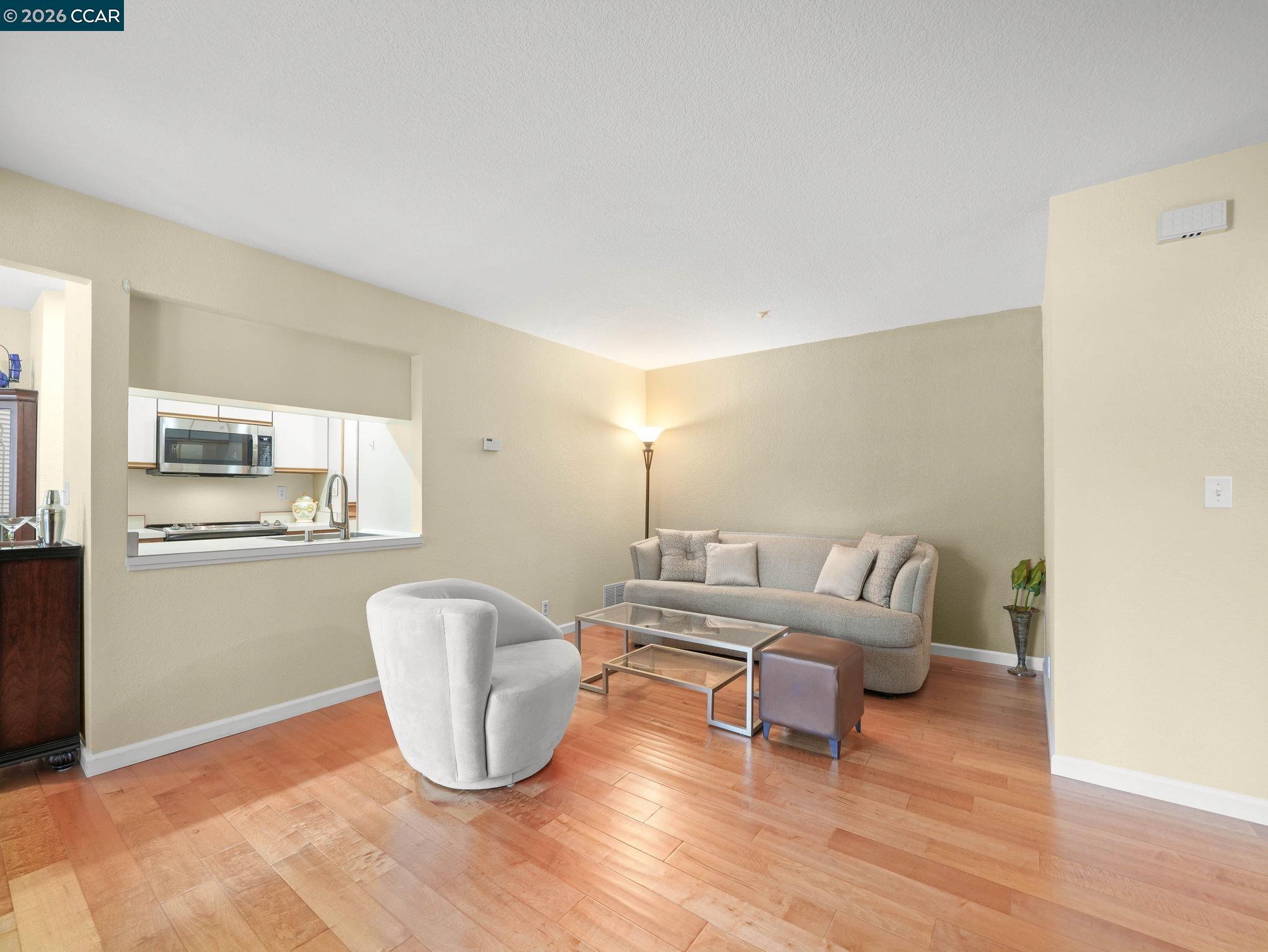 1308 Walden Road, Unit 27 Walnut Creek, CA 94597 - Photo 4 of 28