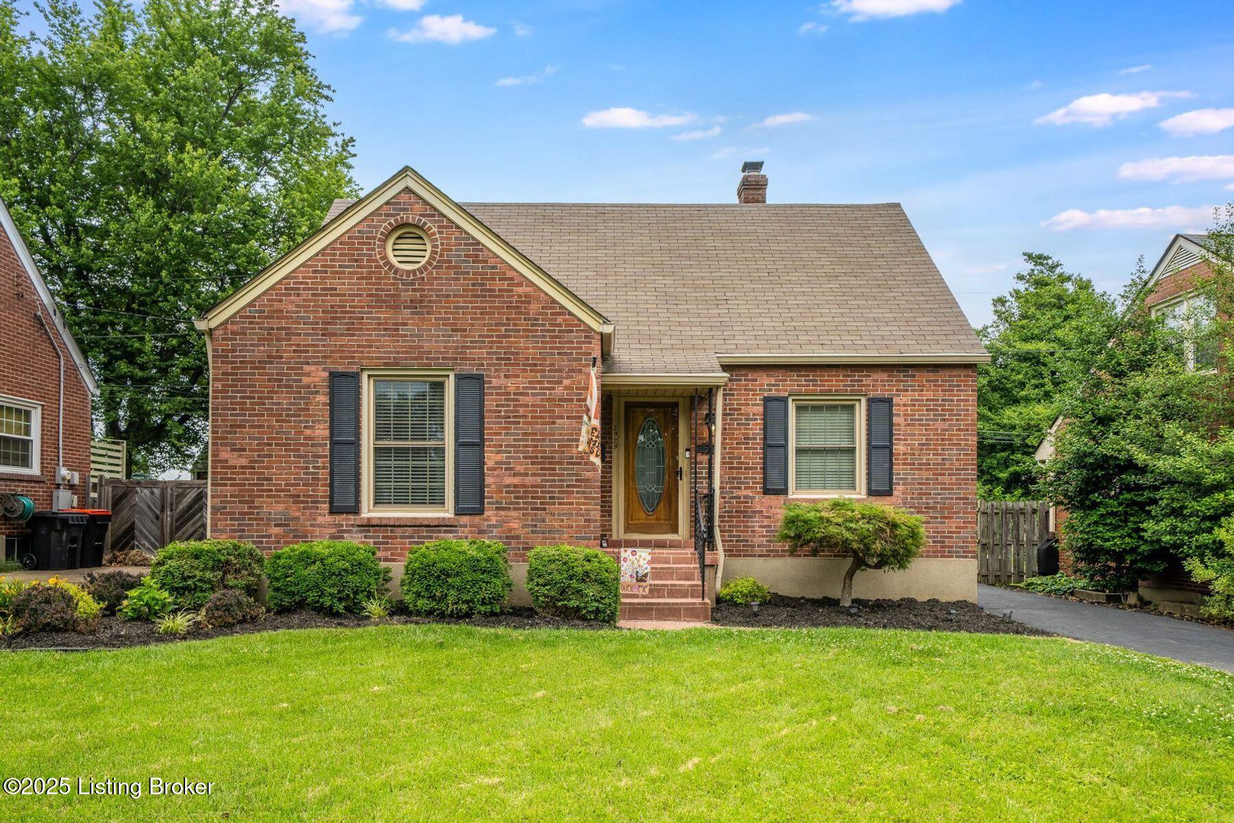 2929 Curran Road Louisville, KY 40205 - Photo 1 of 38 photo_online_000