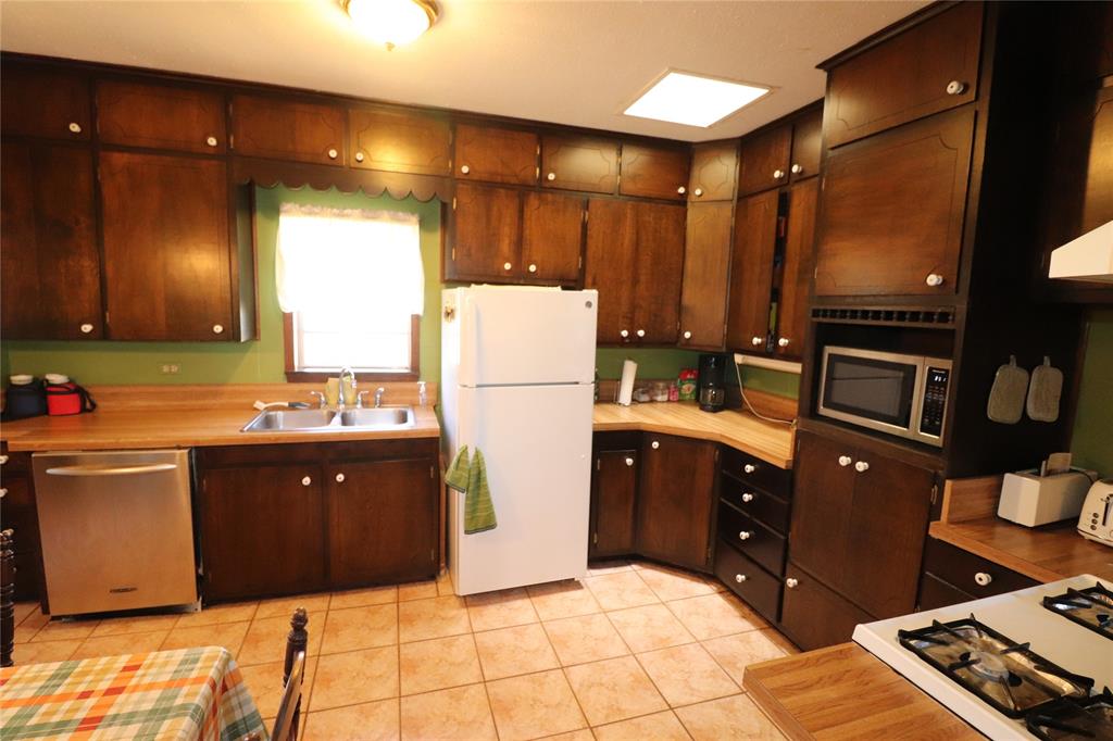 2553 Brixey Road Henrietta, TX 76365 - Photo 23 of 32 Gallery Image 23