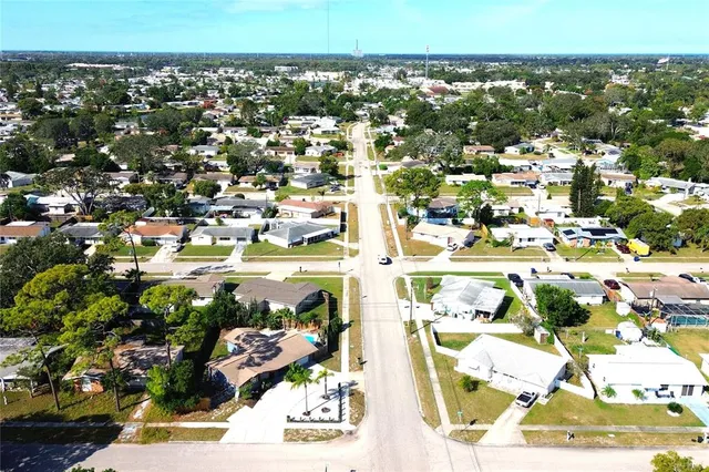 $239,900 | 5307 Forest Hills Drive, Holiday, FL 34690