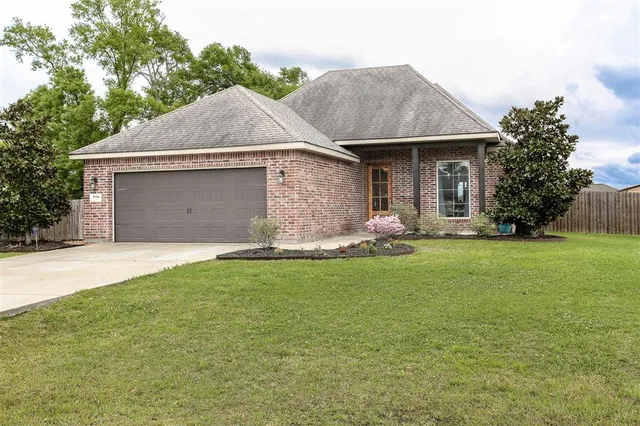 $325,000 | 4194 Camryn Road, Lake Charles, LA 70611