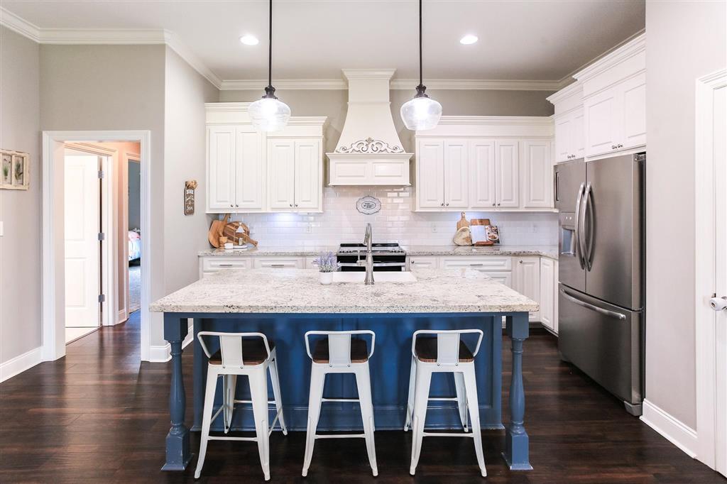 4194 Camryn Road Lake Charles, LA 70611 - Photo 4 of 23