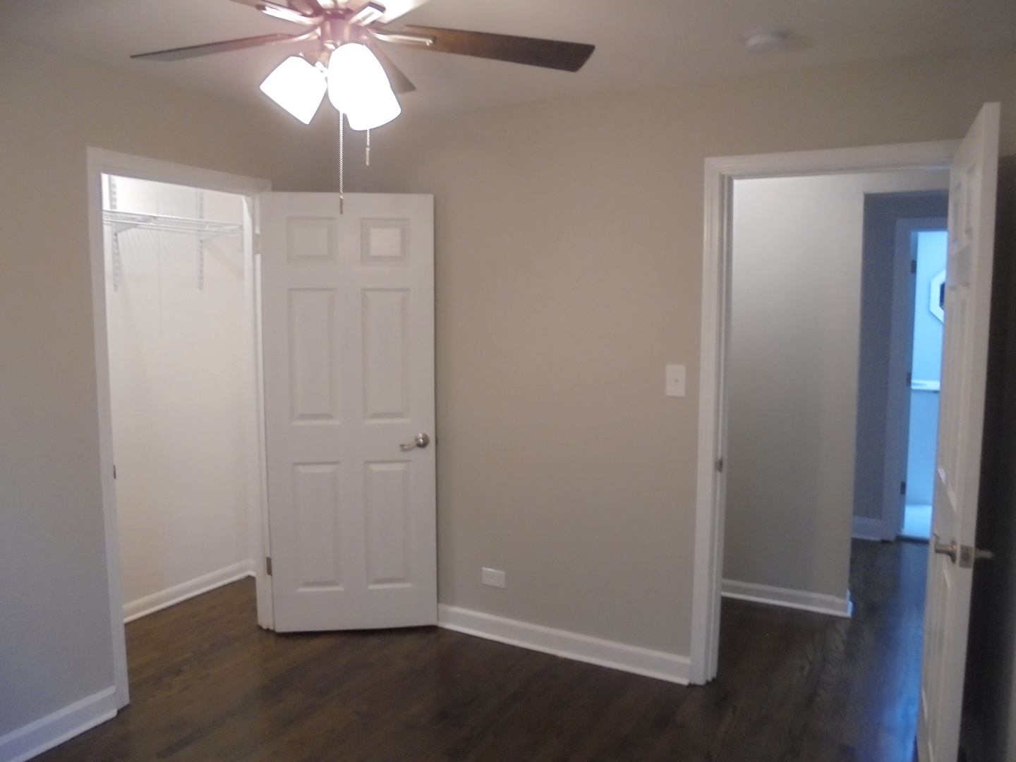 868 Jay Street Elgin, IL 60120 - Photo 15 of 26