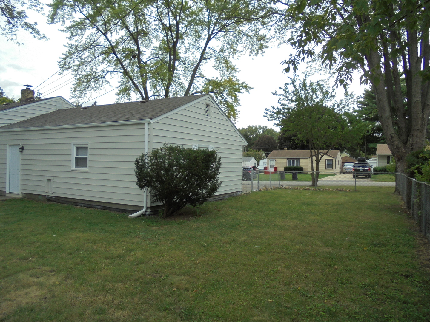 868 Jay Street Elgin, IL 60120 - Photo 24 of 26