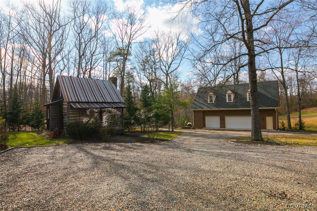 1429 Page Road Powhatan, VA 23139 - Photo 4 of 39 Gallery Image 4