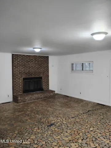 $49,000 | 1152 Oakhurst Avenue, Clarksdale, MS 38614