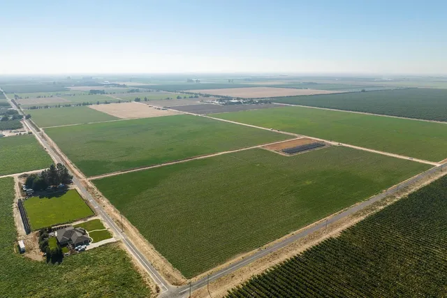 $5,600,000 | 15490 Atwater Jordan Road, Livingston, CA 95334