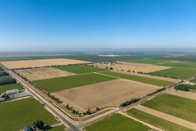 $5,600,000 | 15490 Atwater Jordan Road, Livingston, CA 95334