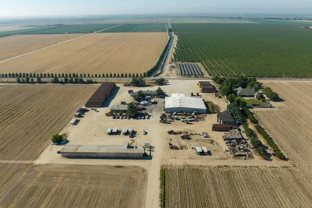 $5,600,000 | 15490 Atwater Jordan Road, Livingston, CA 95334