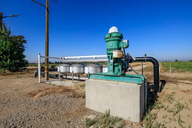 $5,600,000 | 15490 Atwater Jordan Road, Livingston, CA 95334