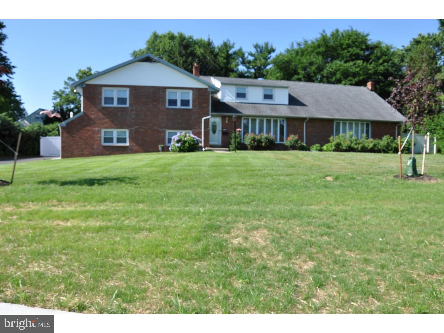 2613 Riverton Road Cinnaminson, NJ 08077 - Photo 2 of 25 Gallery Image 2