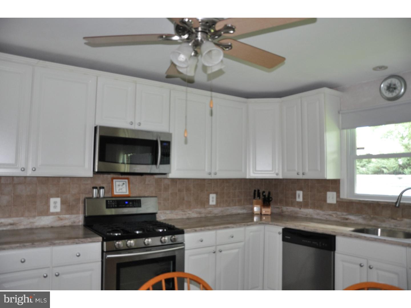 2613 Riverton Road Cinnaminson, NJ 08077 - Photo 5 of 25 Gallery Image 5