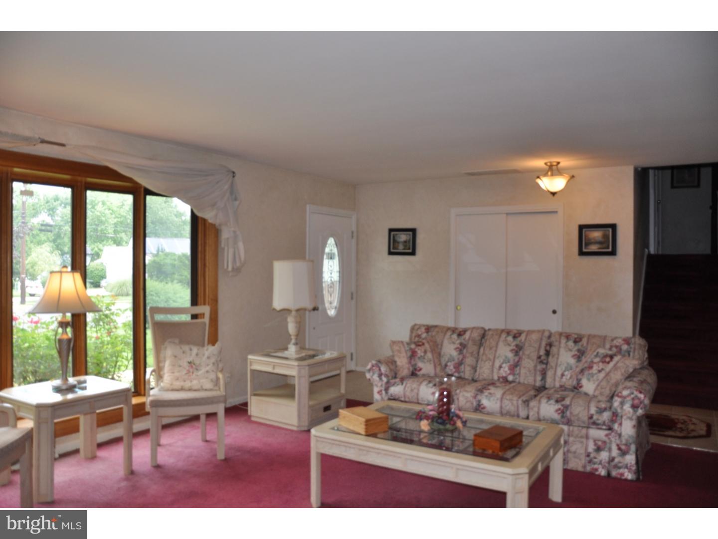 2613 Riverton Road Cinnaminson, NJ 08077 - Photo 10 of 25 Gallery Image 10
