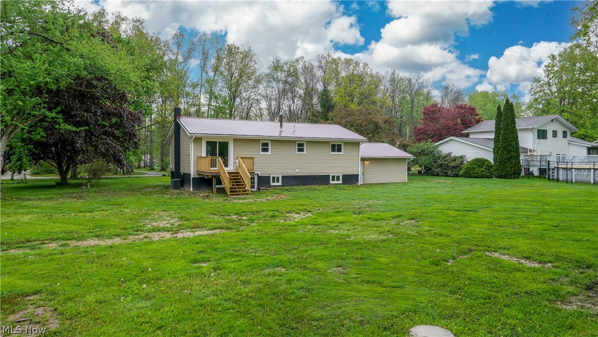 9564 Wolf Road Windham, OH 44288 - Photo 38 of 48