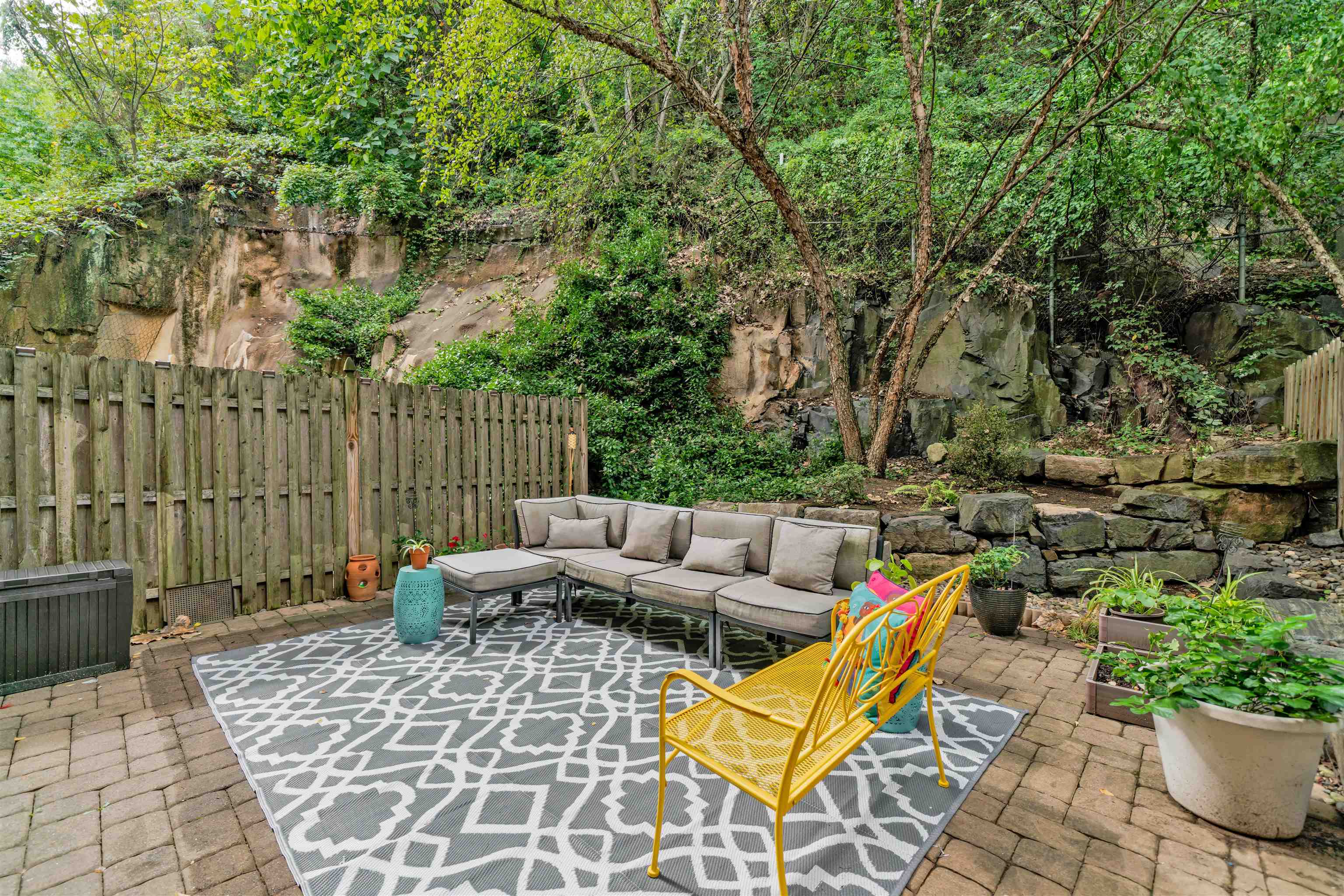 8713-6 Churchill Road, Unit 6 North Bergen, NJ 07047 - Photo 8 of 23 a backyard of a house with seating space