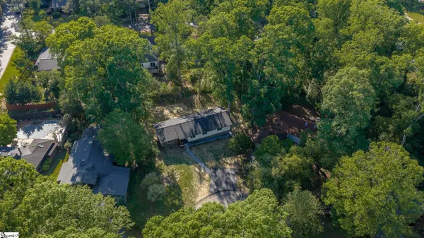 $349,999 | 105 Canebrake Lane, Simpsonville, SC 29681