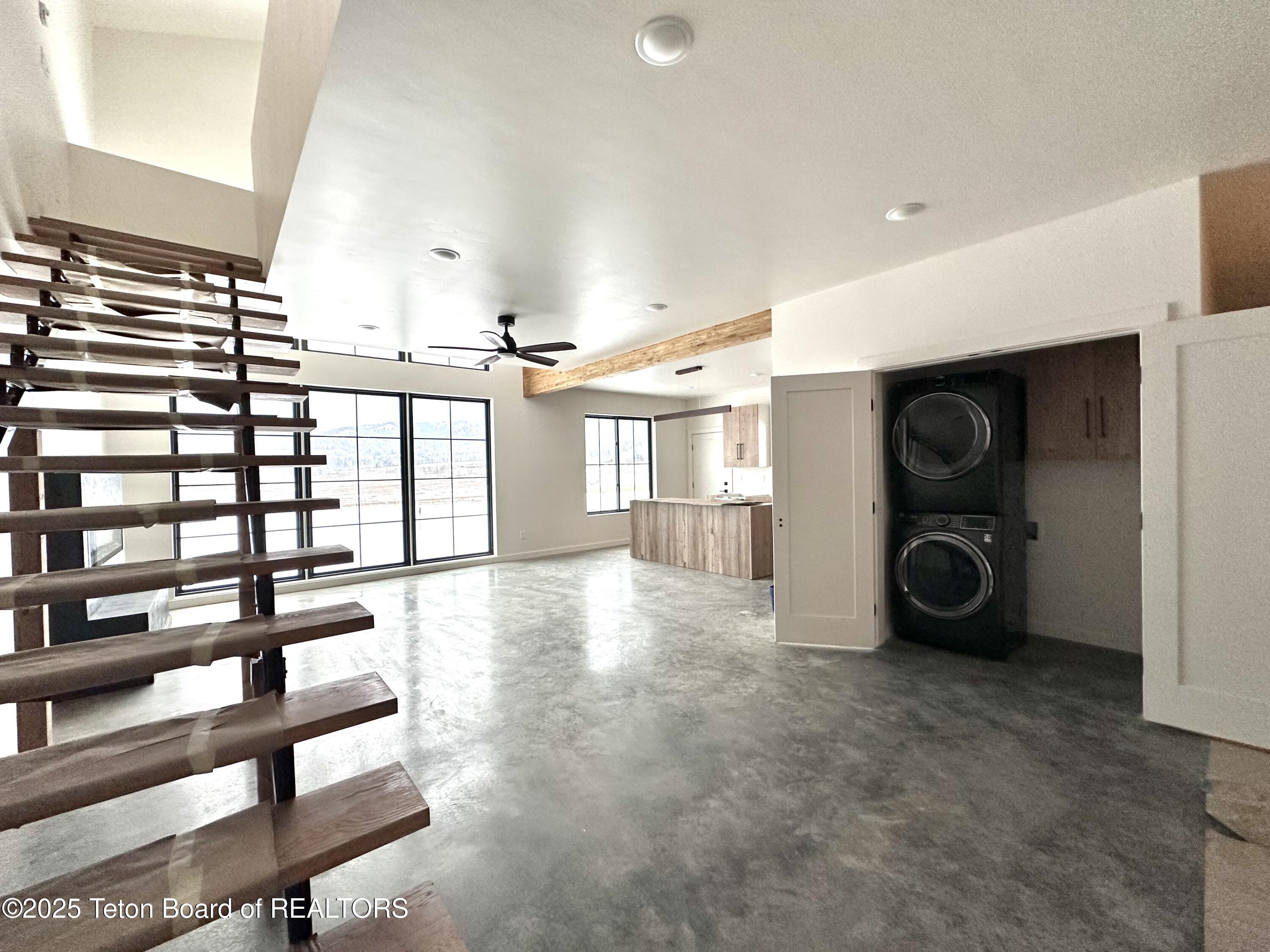 115 Spike Loop Etna, WY 83118 - Photo 24 of 72 IMG_6991