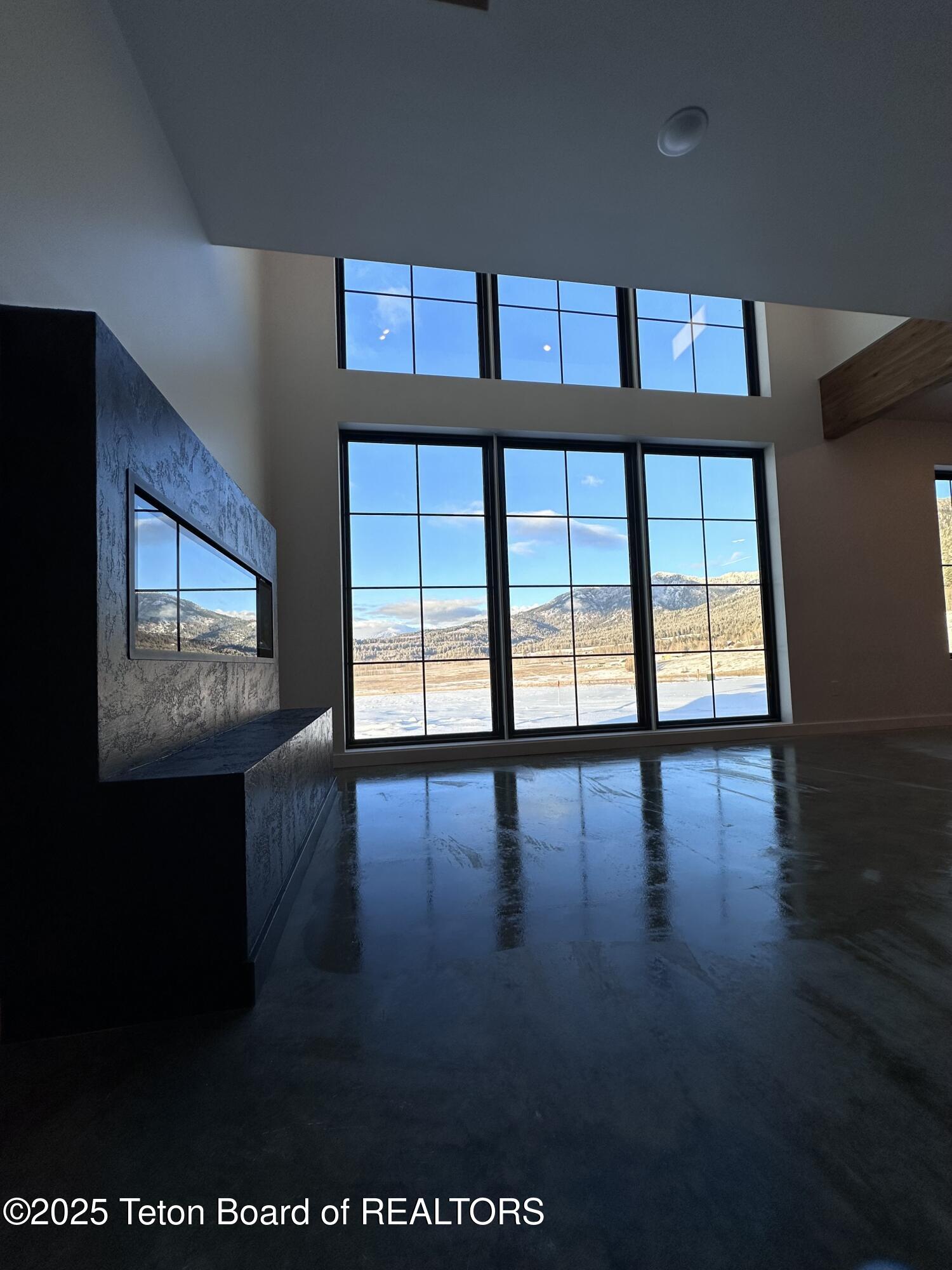 115 Spike Loop Etna, WY 83118 - Photo 26 of 72 IMG_6958