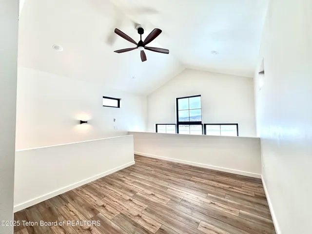 $1,100,000 | 115 Spike Loop, Etna, WY 83118