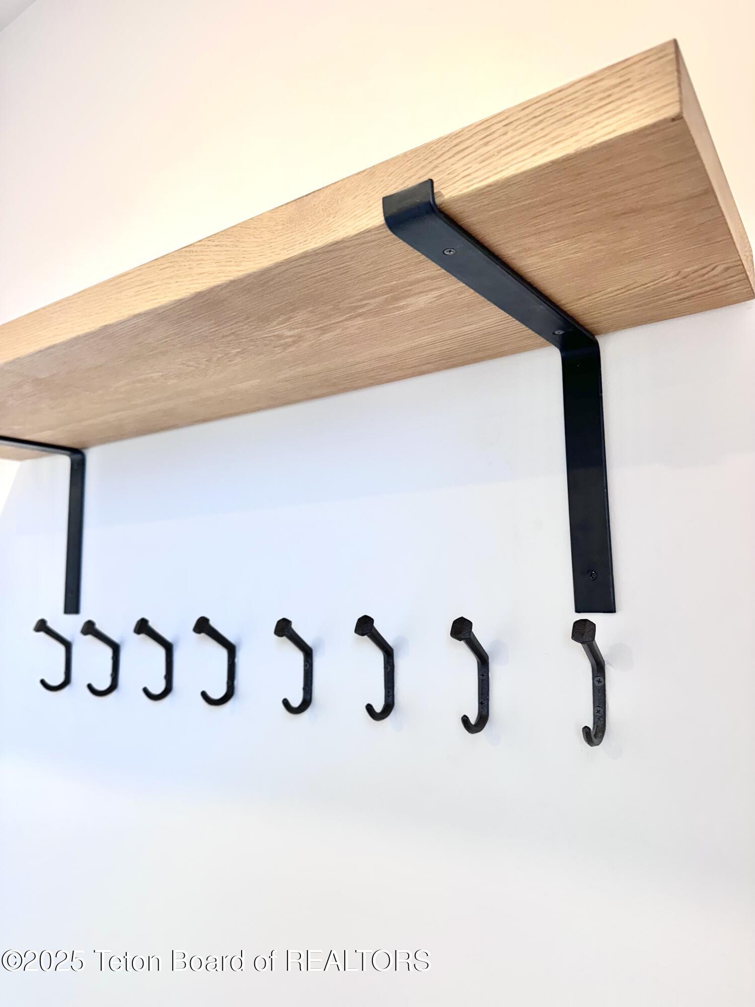 115 Spike Loop Etna, WY 83118 - Photo 46 of 63 IMG_7036