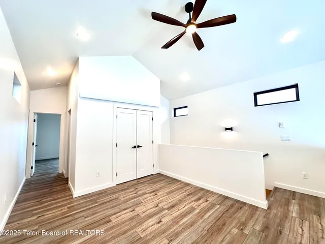 $1,100,000 | 115 Spike Loop, Etna, WY 83118