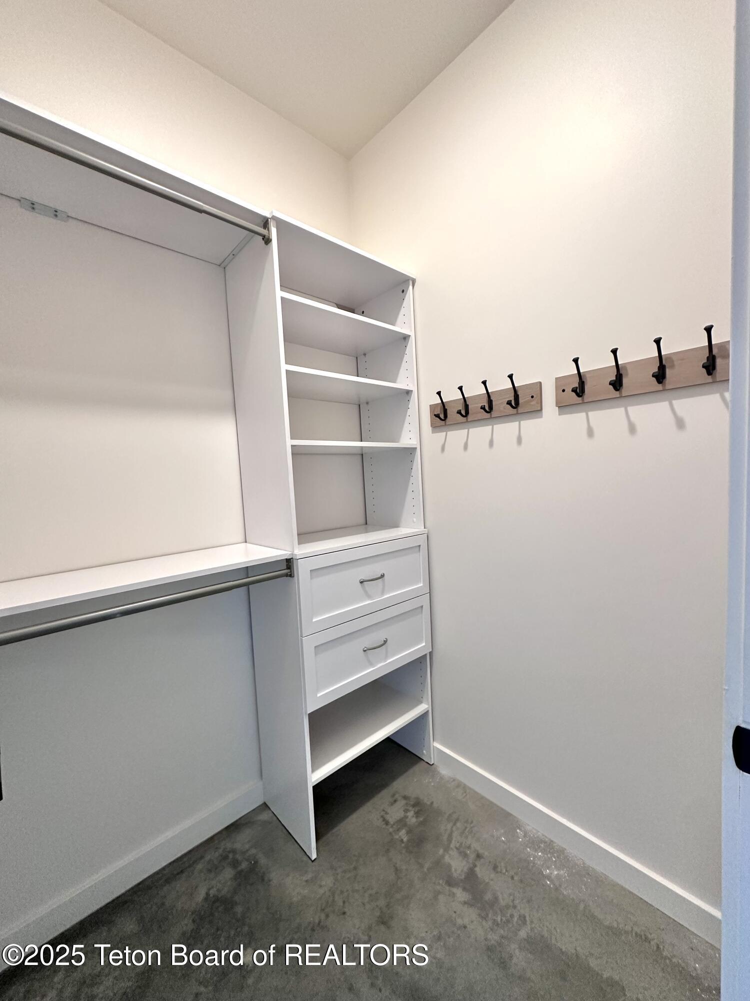 115 Spike Loop Etna, WY 83118 - Photo 48 of 63 IMG_7038